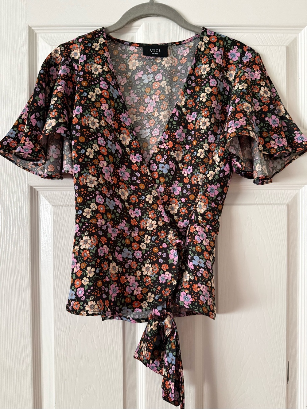 VICI Black Floral Tie-Waist Wrap Top